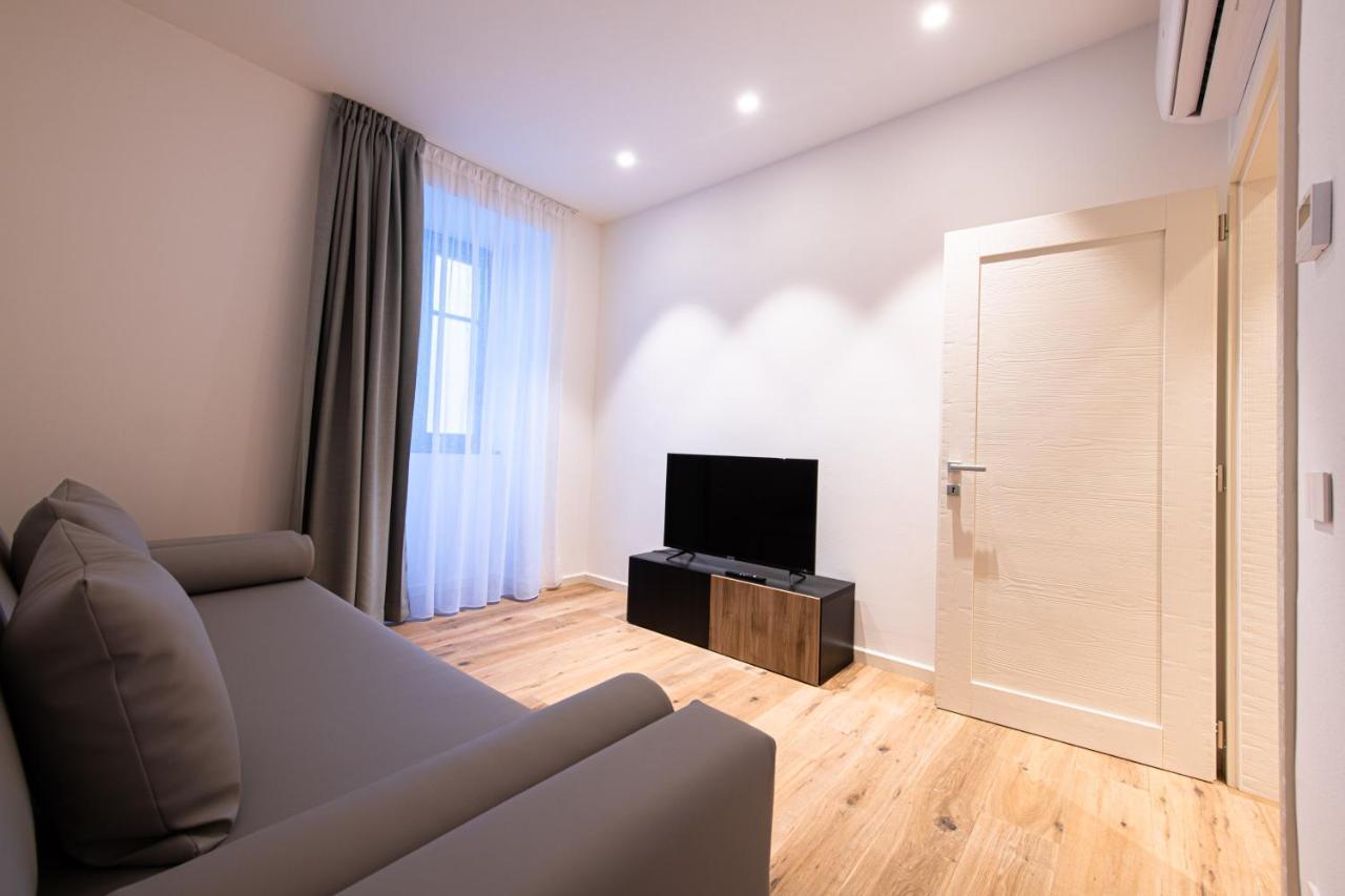 Palazzo Chimelli Apartman Pergine Valsugana Kültér fotó